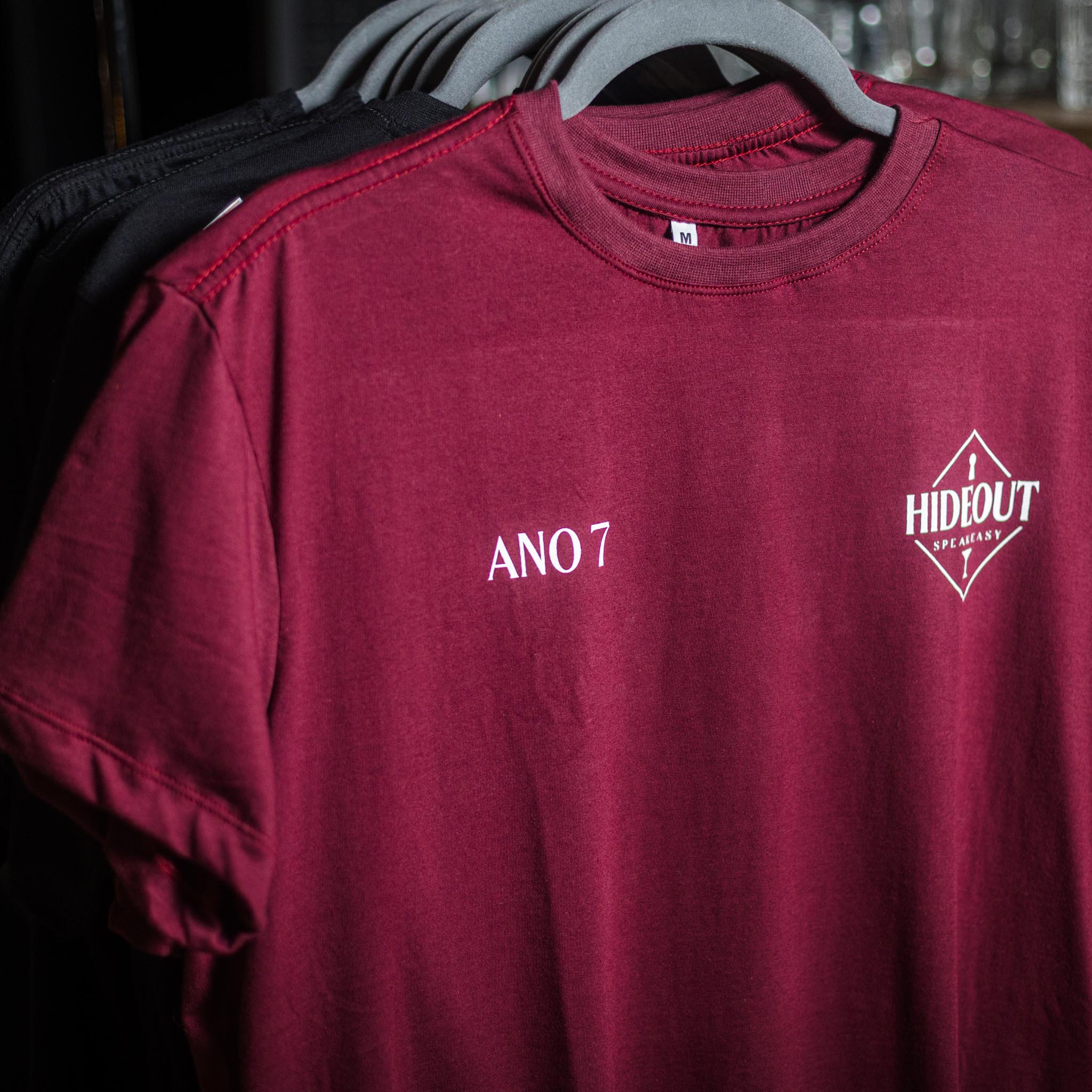 Camiseta Hideout Ano 7 - Fechadura - Bordô - Imagem 4