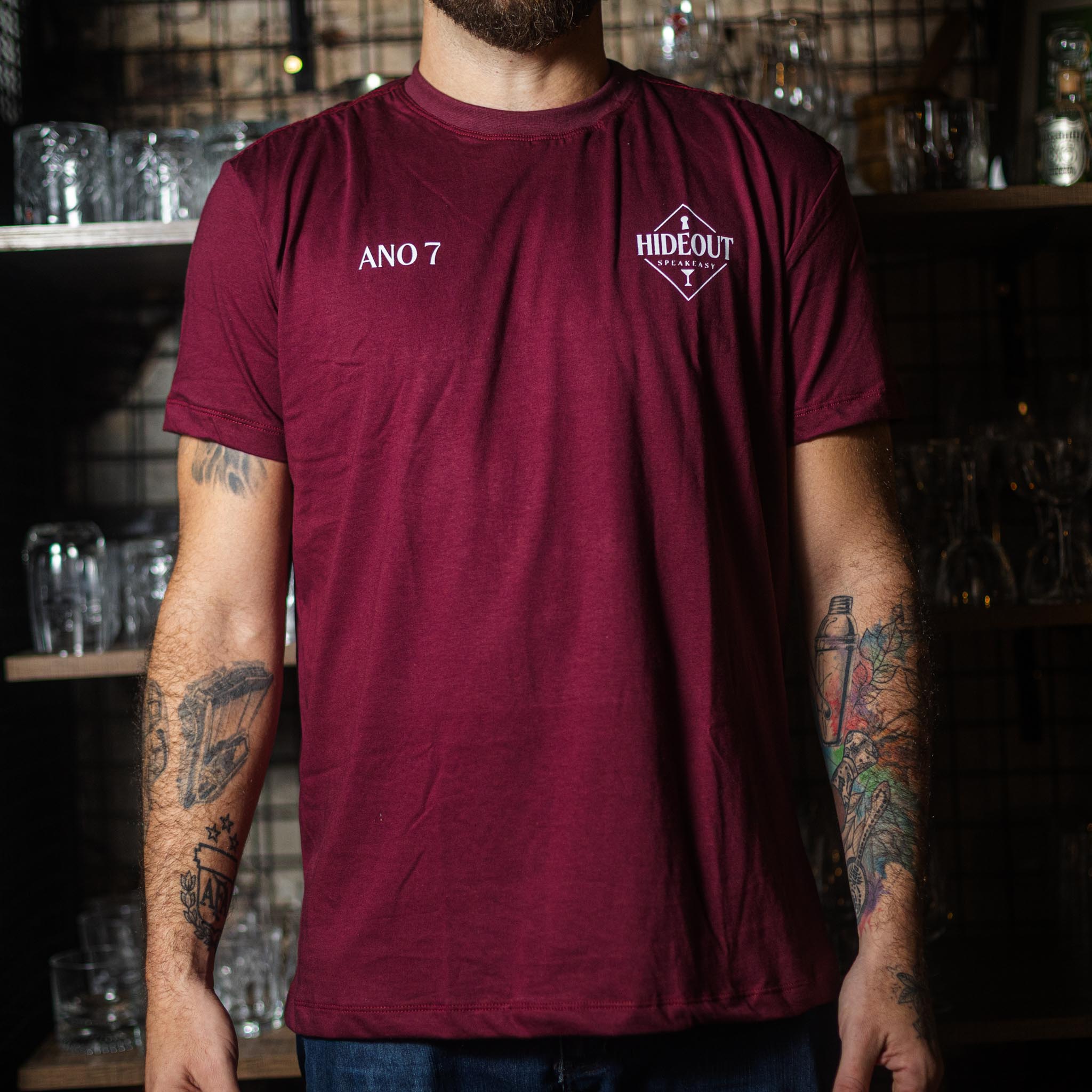 Camiseta Hideout Ano 7 - Fechadura - Bordô - Imagem 2